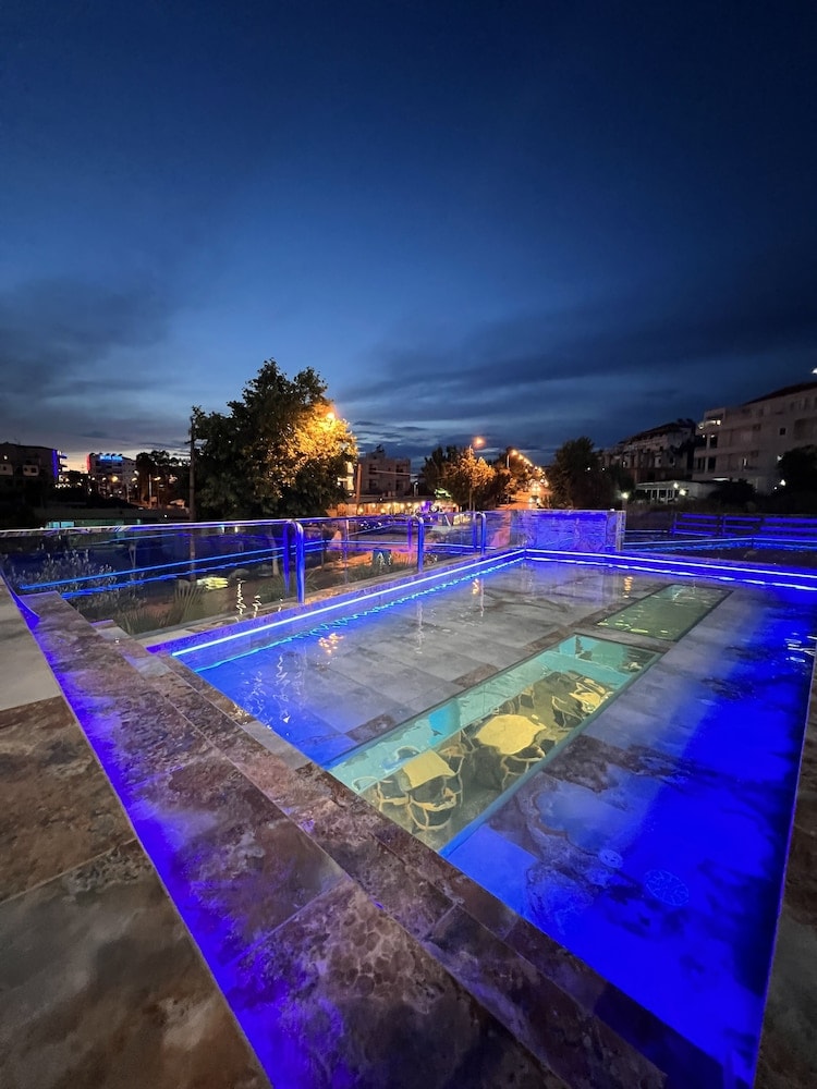 Göteborg - Ksamil - Ilio Boutique Hotel