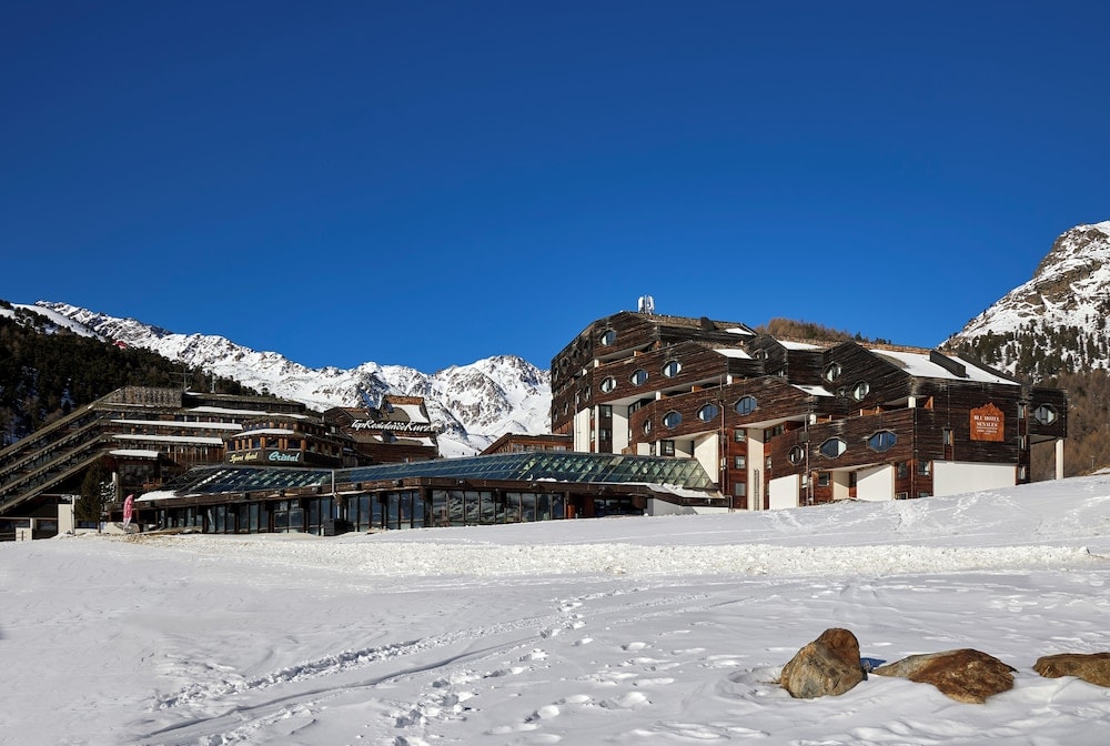 Maso Corto - Blu Hotel Senales Zirm-Cristal