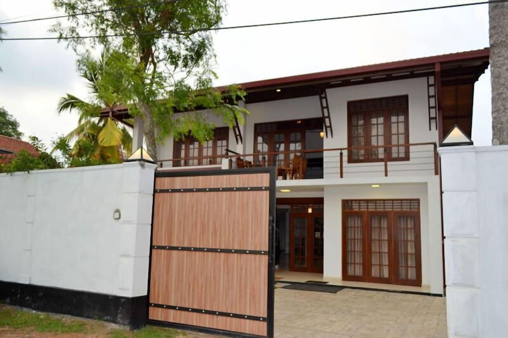 Wadduwa - Hasara Villa One