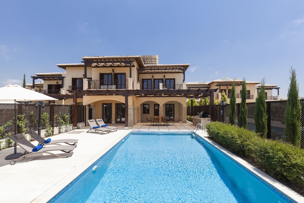 Pissouri - Aphrodite Hills Rentals - Elite Villas