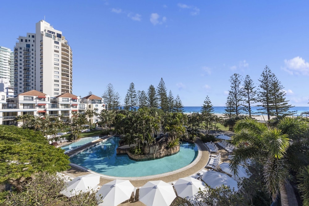 Coolangatta - Calypso Plaza Resort Unit 429