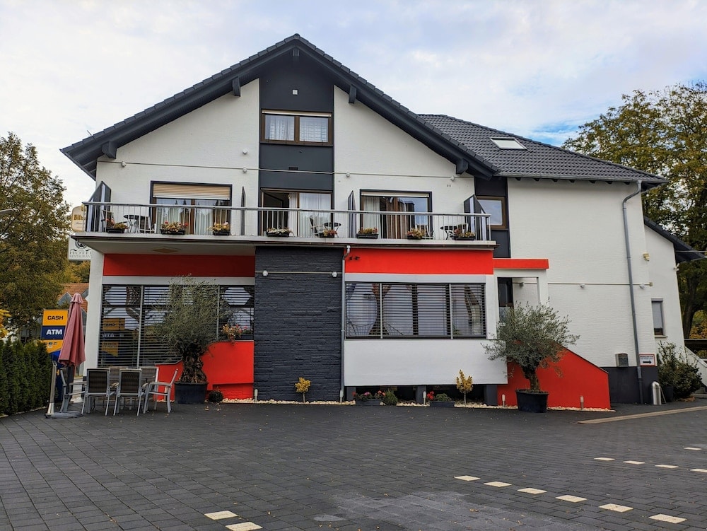 Kaiserslautern - Hotel Ari