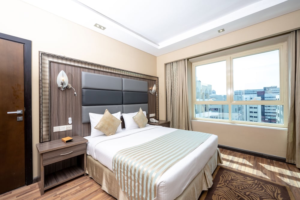 Dubai - Pearl Swiss Hotel
