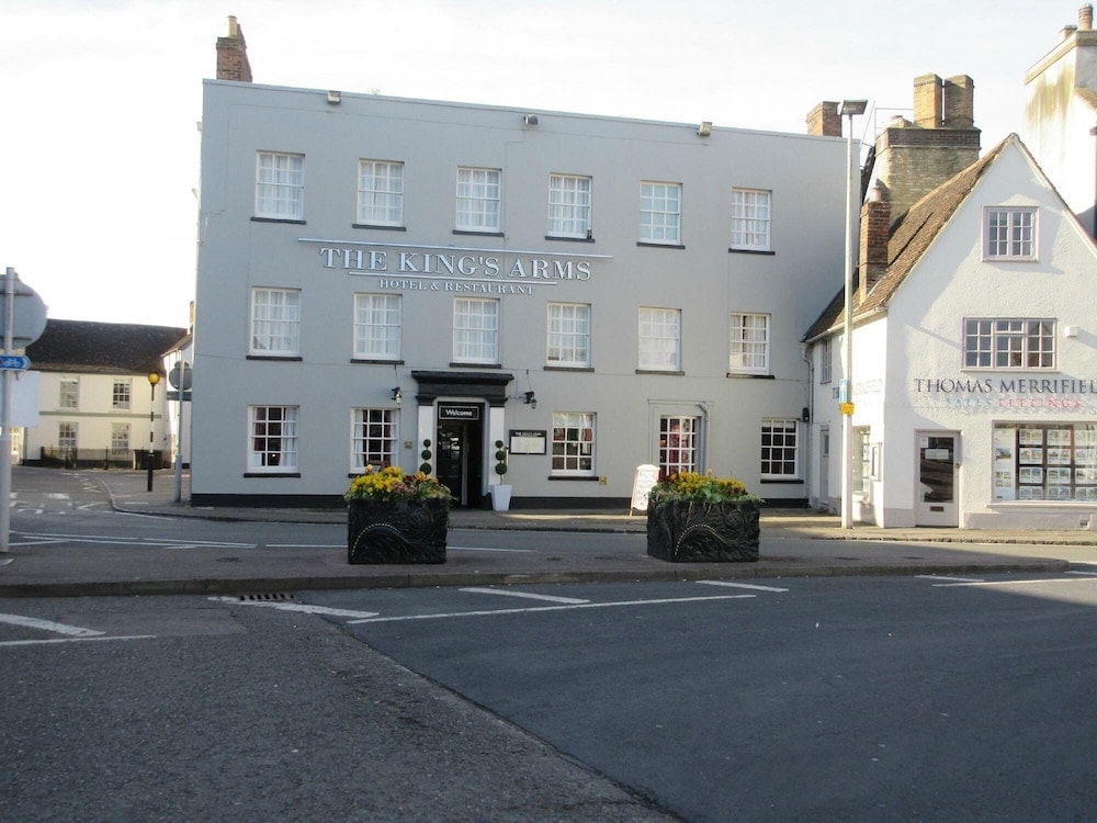 Bicester - Kings Arms Hotel