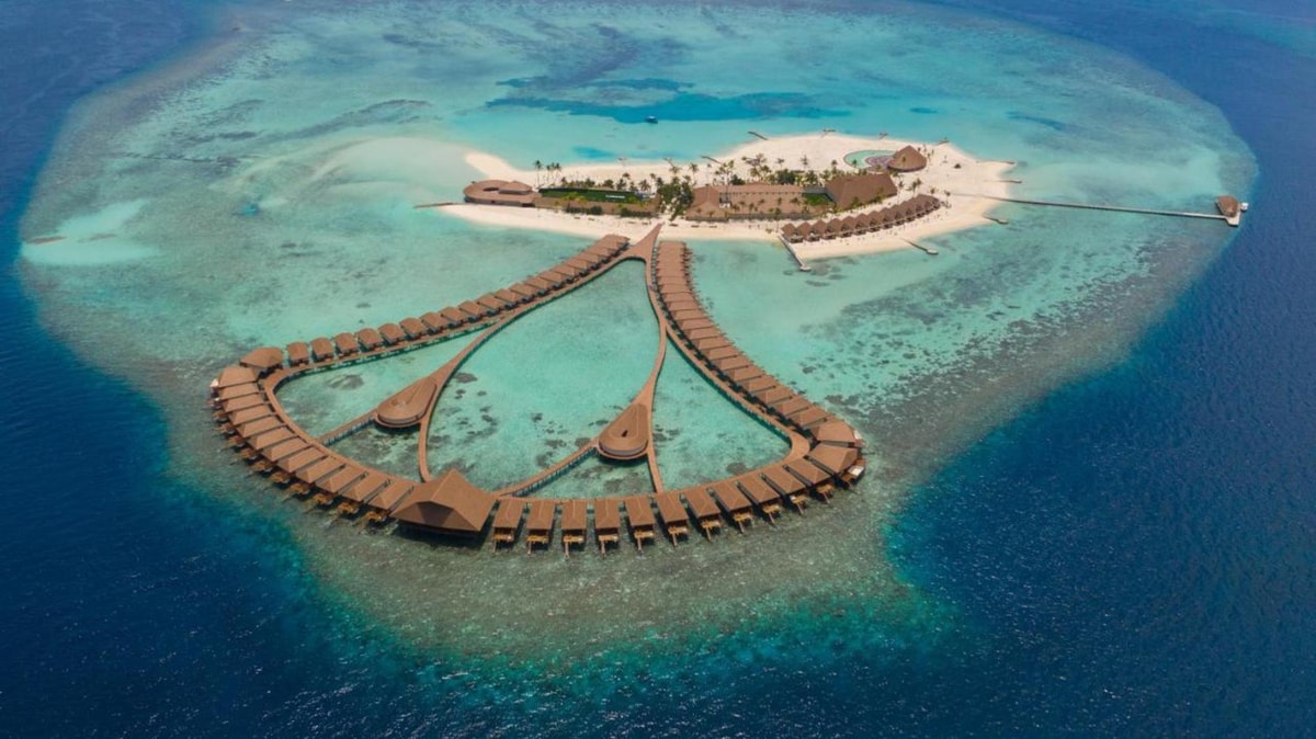 Stockholm - Thinadhoo - Cinnamon Velifushi Maldives