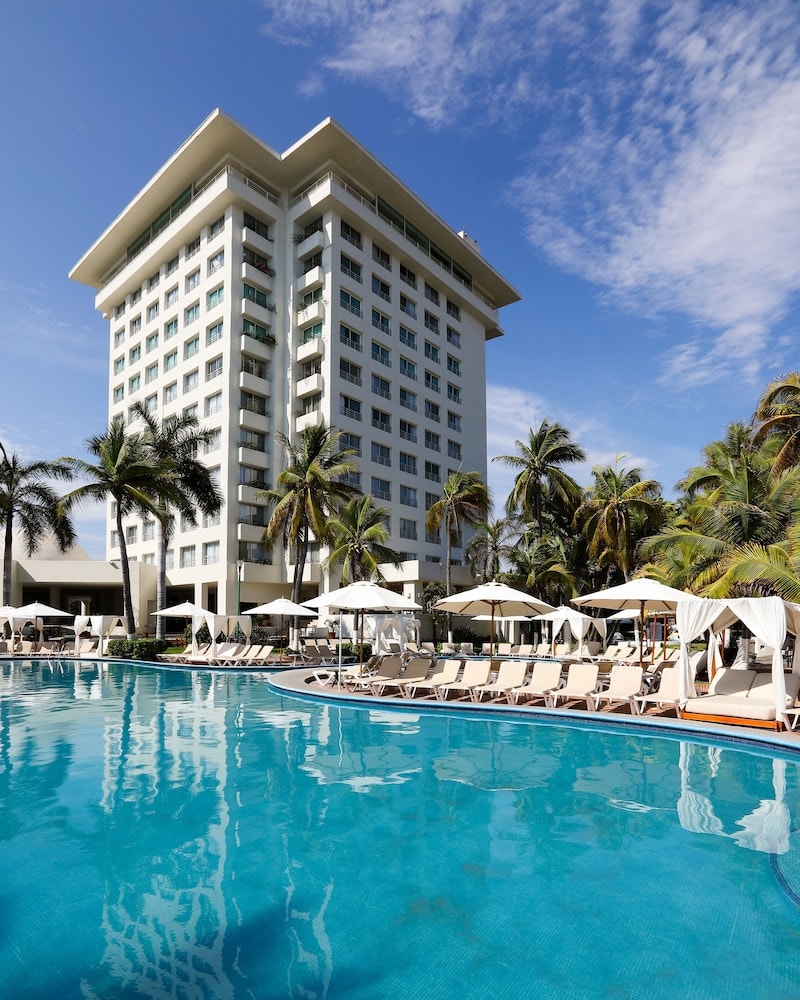 Ixtapa - Emporio Ixtapa - with Optional All Inclusive