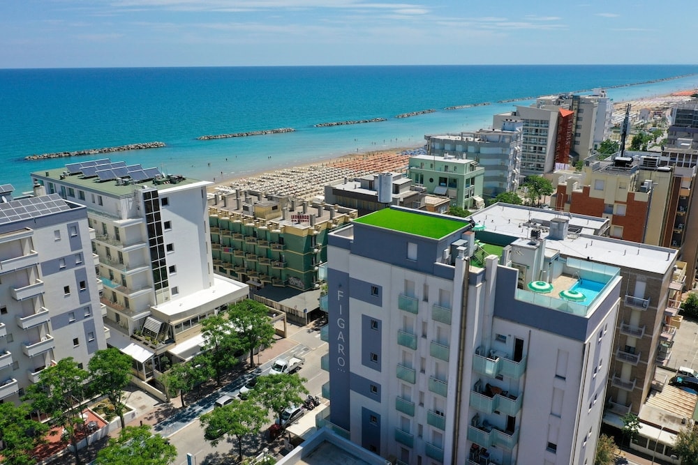Pesaro - Amadei Hotel Figaro & Apartments