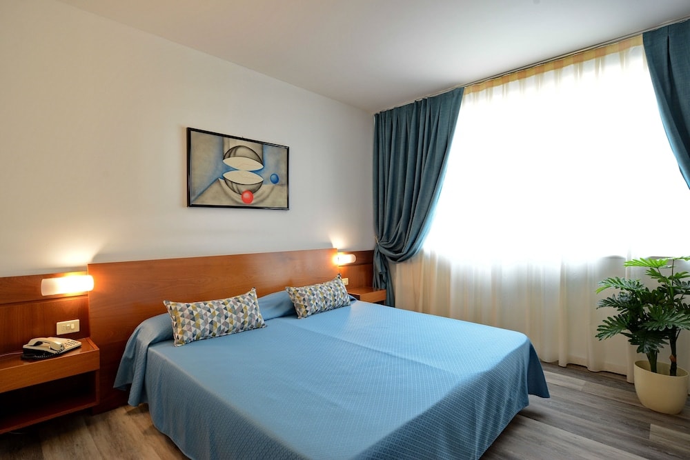 Stockholm - Castelnuovo del Garda - Hotel Krystal