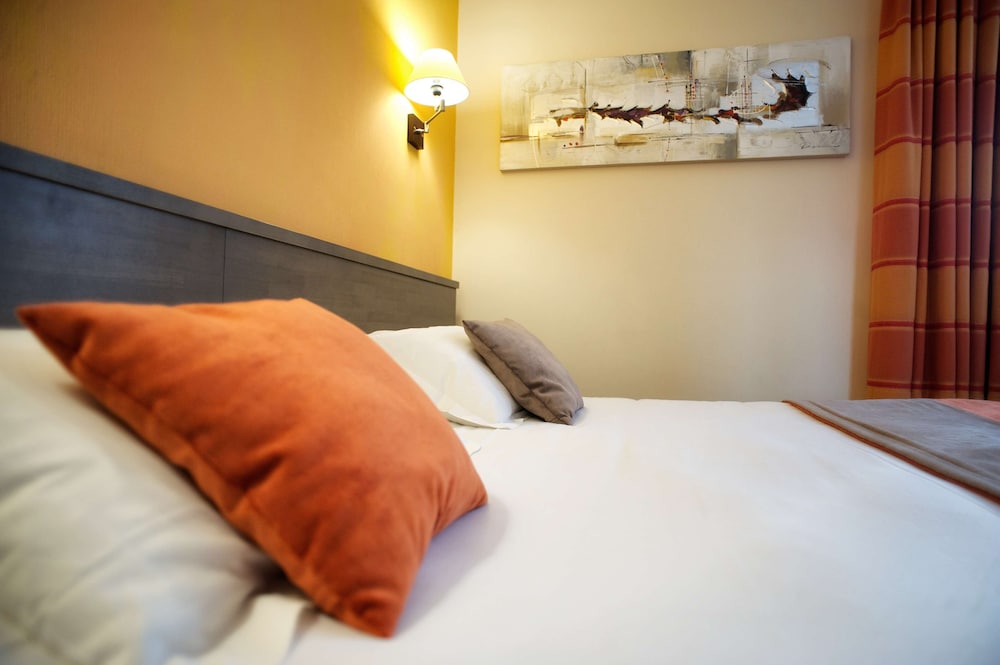 Saint Malo - Brit Hotel Le Surcouf