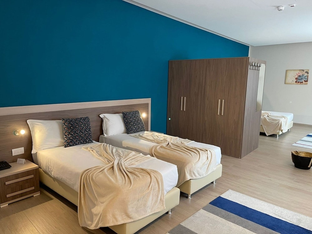 Peschiera Borromeo - Palazzo Marignano Hotel