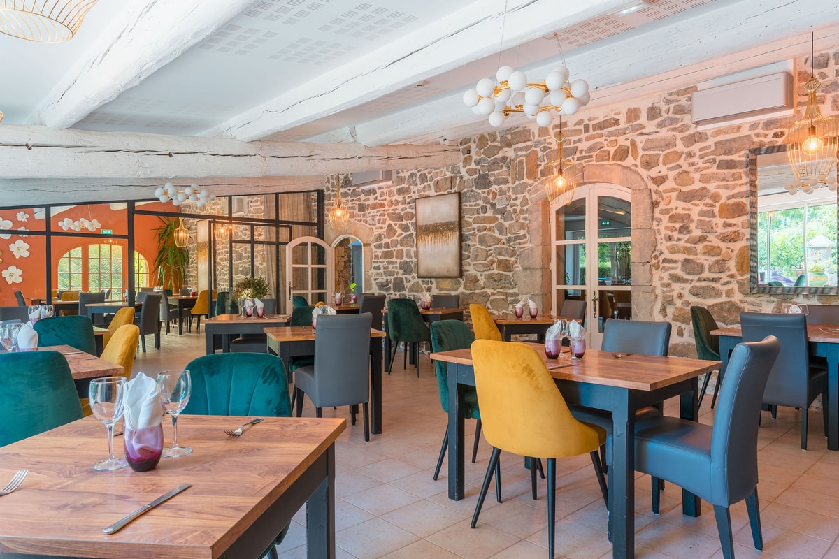 Anduze - Logis Hôtel Restaurant Le Pradinas