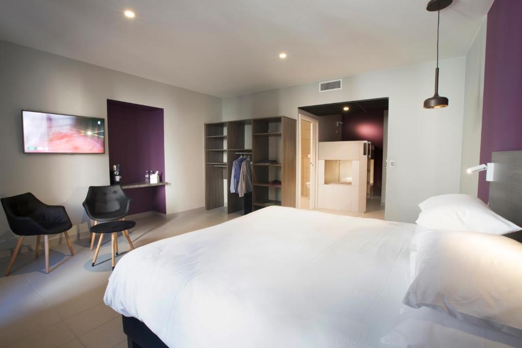 Villefranche-de-Rouergue - Urban Style HOTEL LES FLEURINES