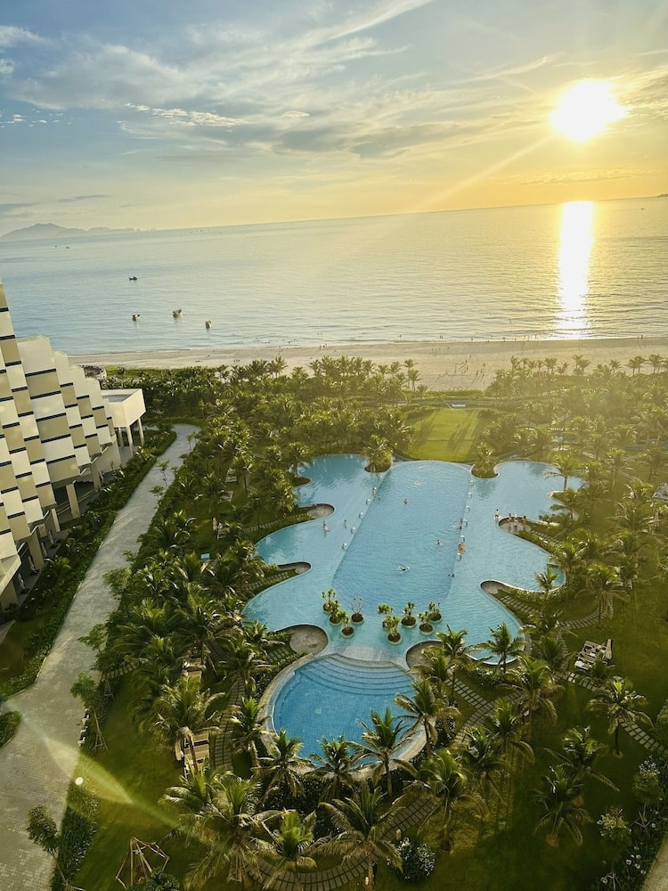 Cam Lam - Seaview Cam Ranh