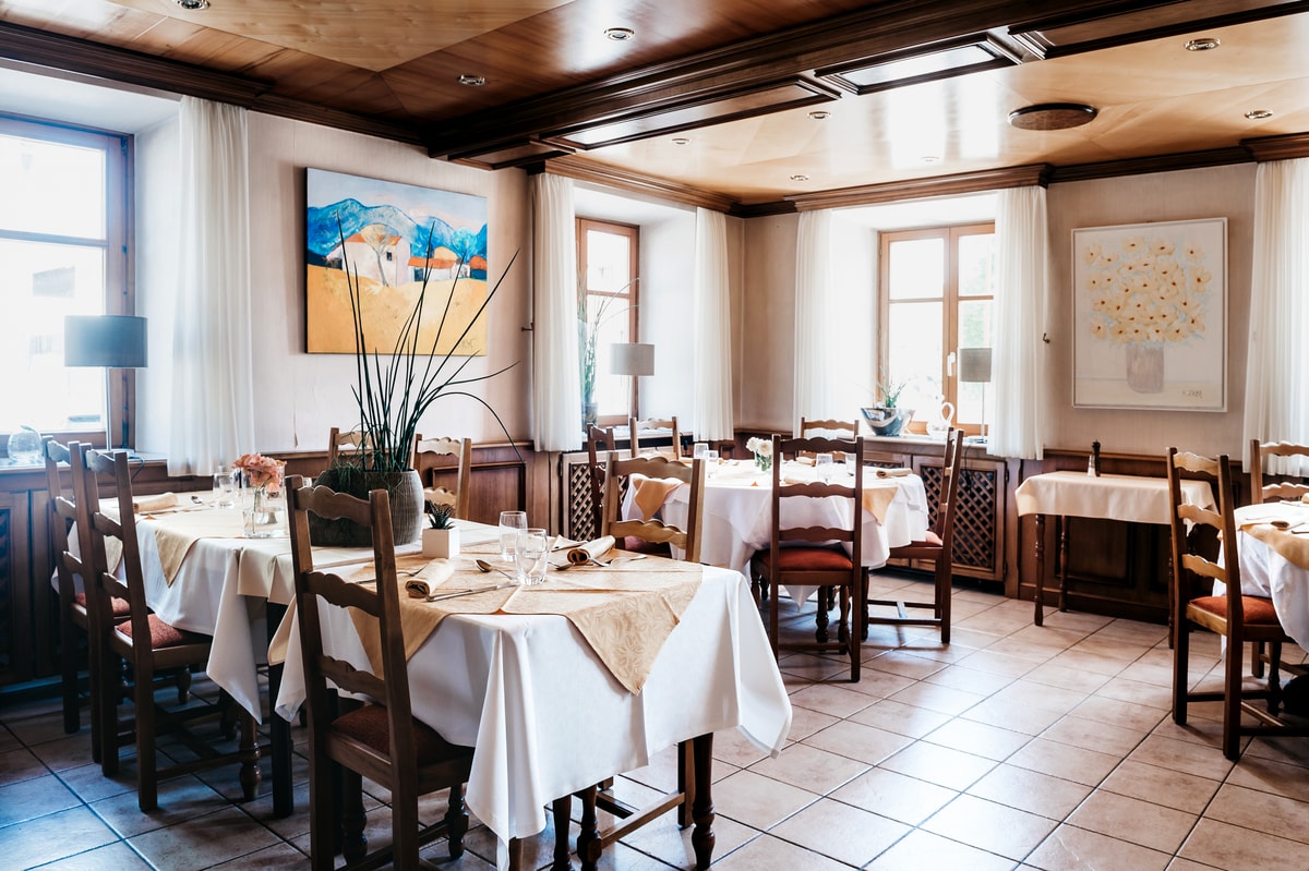 Blotzheim - Logis Hôtel Restaurant Au Lion Rouge
