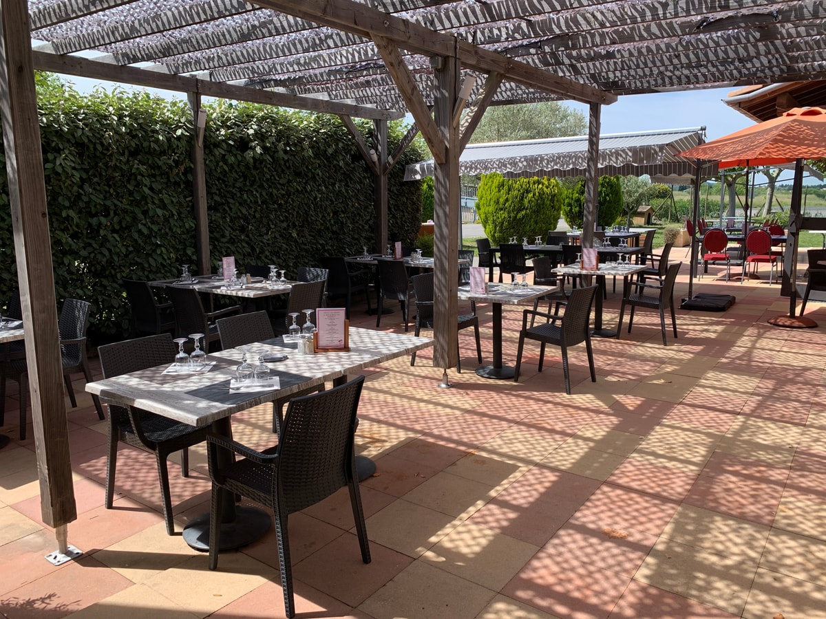 Villeneuve-de-Berg - Hôtel et Restaurant Logis Le Mas de Mon Père