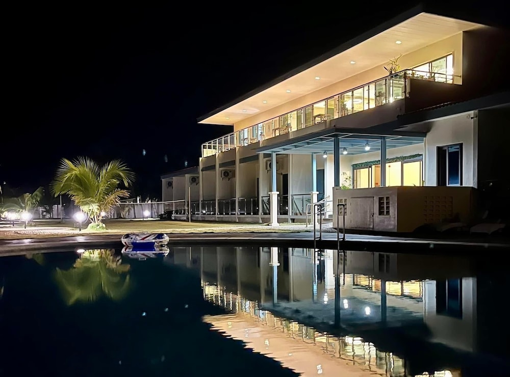 Oslob - W Golf Resort