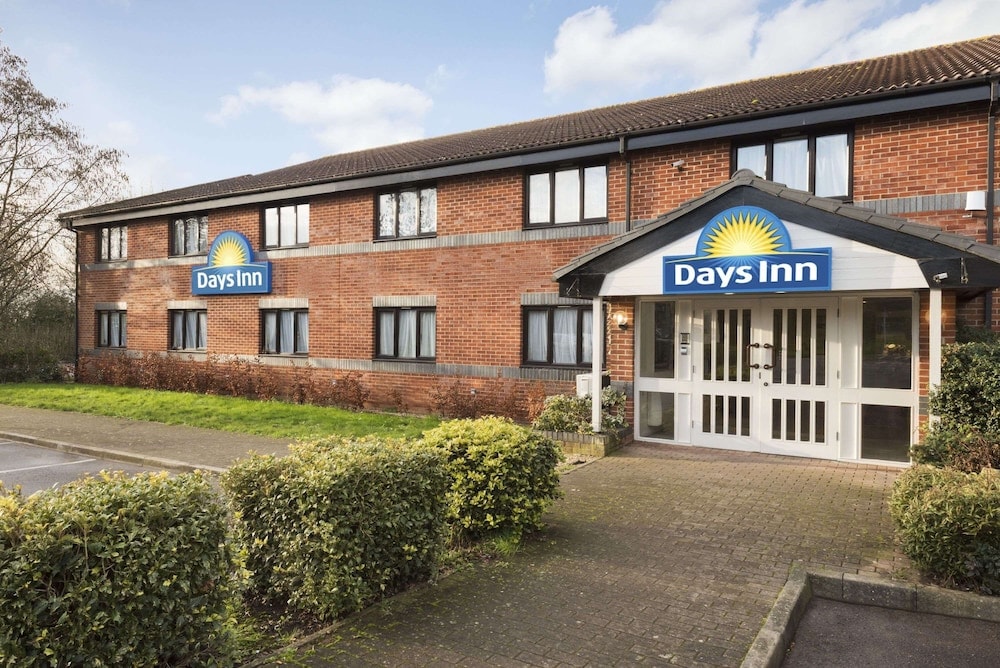 Wotton under Edge - Days Inn by Wyndham Michaelwood M5