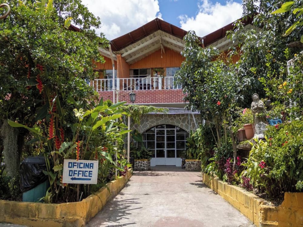 Santa Cruz La Laguna - Hotel Hanna Resort