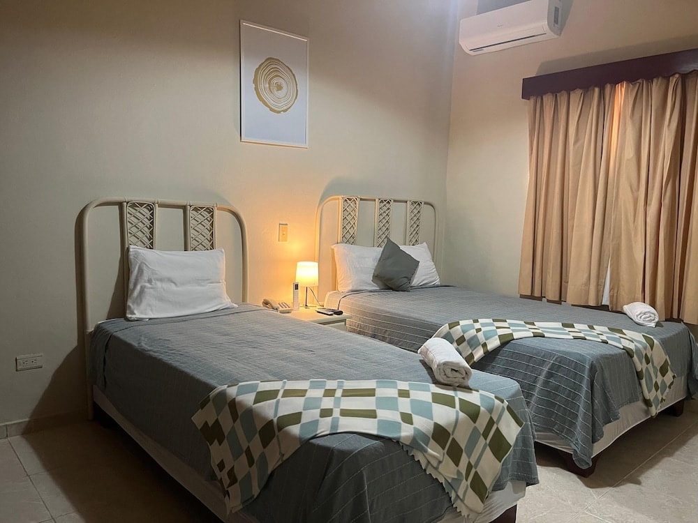 Santo Domingo - Hotel Plaza Kavia