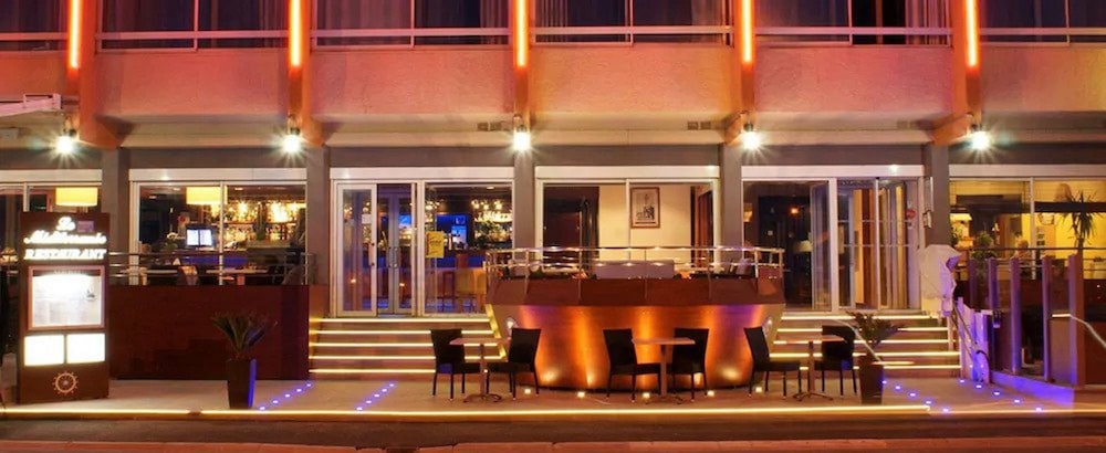 Logis Hôtel & Restaurant Mediterranee