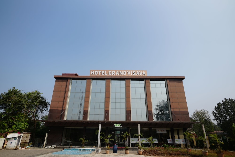 Lonavala - Hotel Grand Visava Lonavala