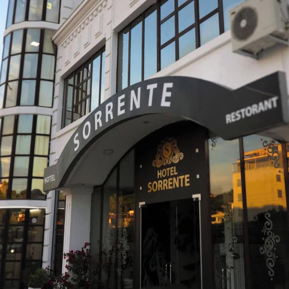 Göteborg - Durrës - Hotel Sorrente
