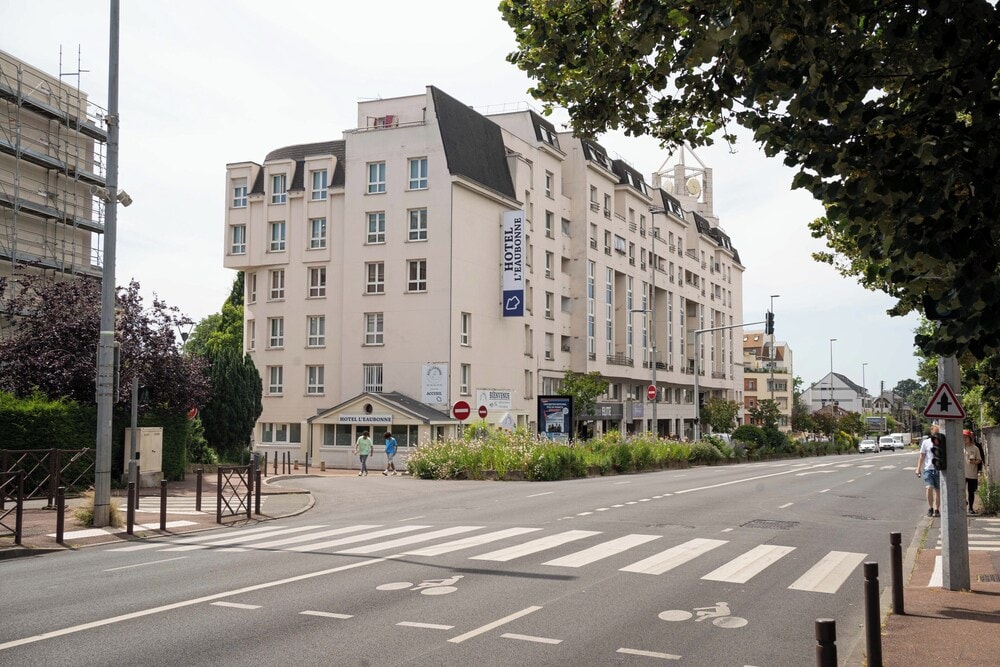 Saint-Denis (Ile-de-France) - Hôtel L'Eaubonne