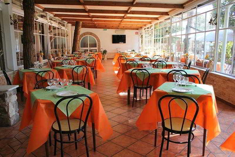 Linköping - Rom - Hotel Romulus