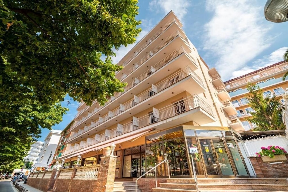 Göteborg - Lloret de Mar - Hotel Boutique Can Colom