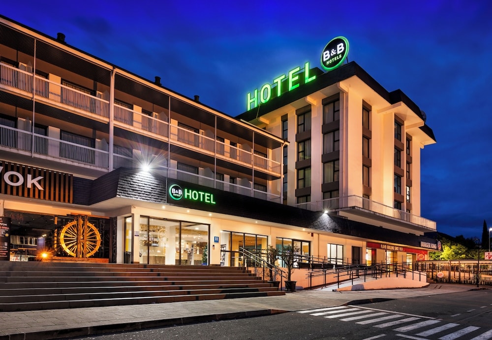 Göteborg - San Sebastián - B&B HOTELS Donostia San Sebastián Aeropuerto
