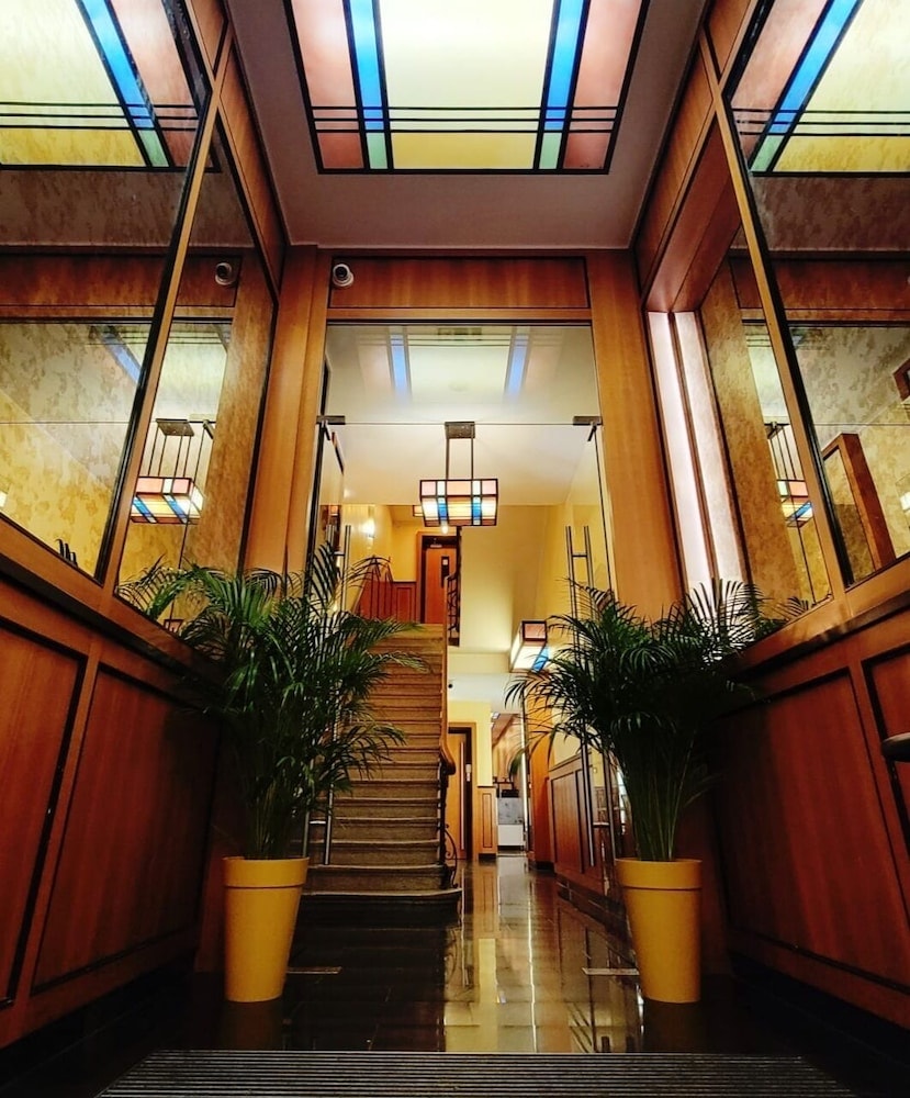 Esch-sur-Alzette - HOTEL de la POSTE