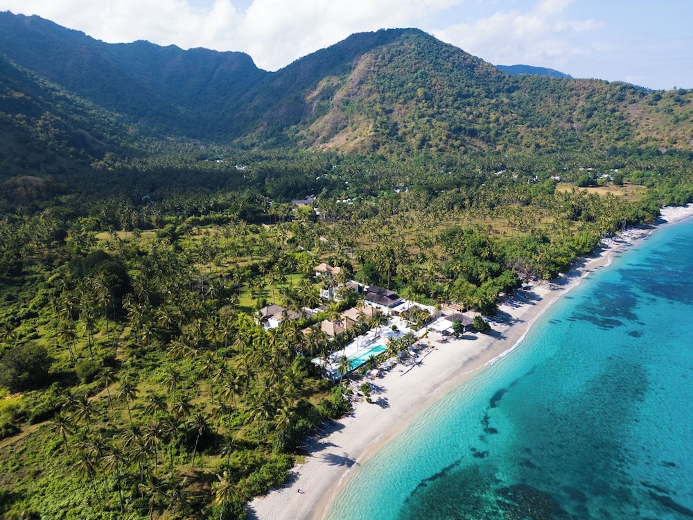 Stockholm - Senggigi - Seven Secrets by Hanging Gardens