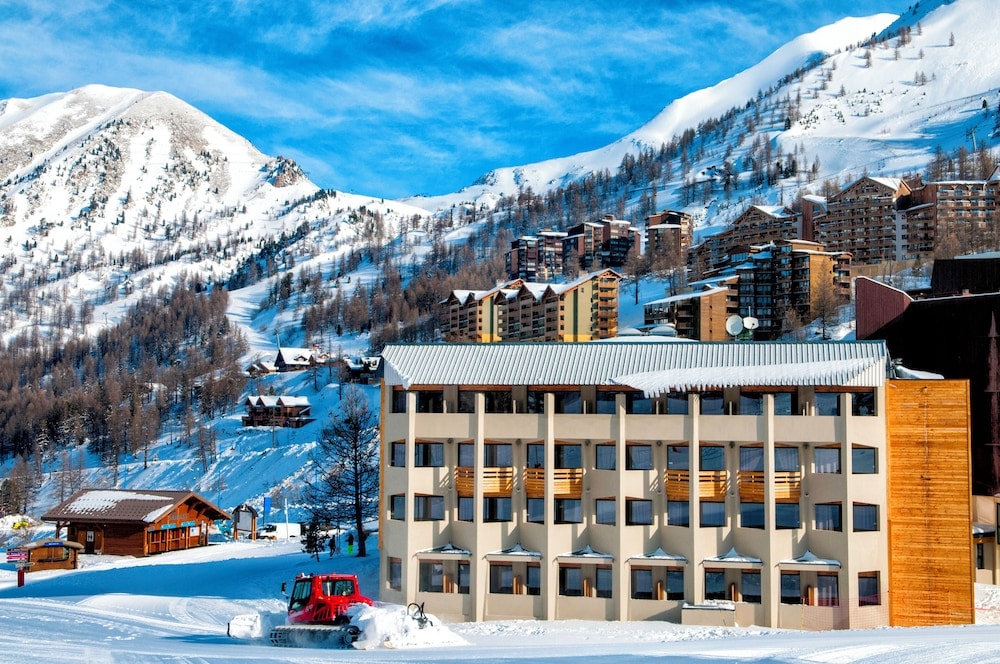 Isola - SOWELL RESIDENCES New Chastillon