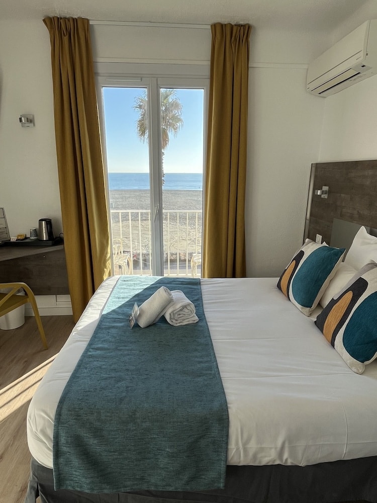 Canet-en-Roussillon - Hotel Saint Georges, Face à la mer