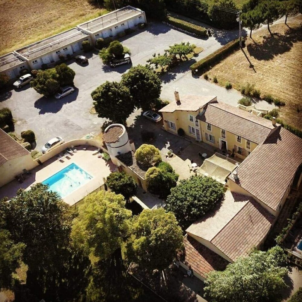 Manosque - Le Mas des Quintrands Manosque - Motel de charme
