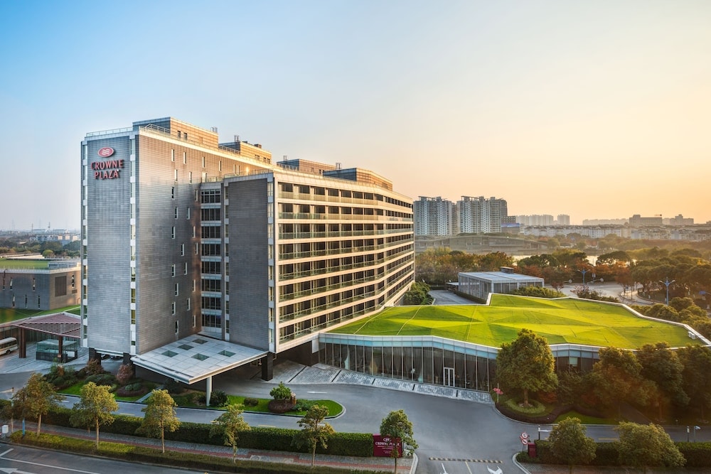 Qingpu - Crowne Plaza SHANGHAI XIAYANG LAKE by IHG