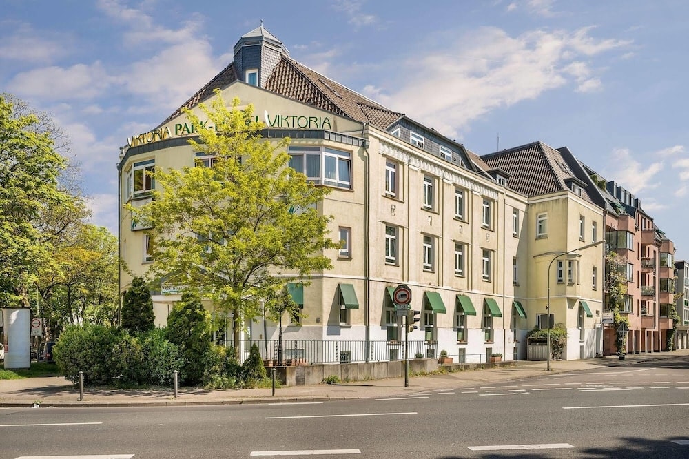 Düsseldorf - Hotel VIKTORIA Düsseldorf-Neuss - Self Check-In