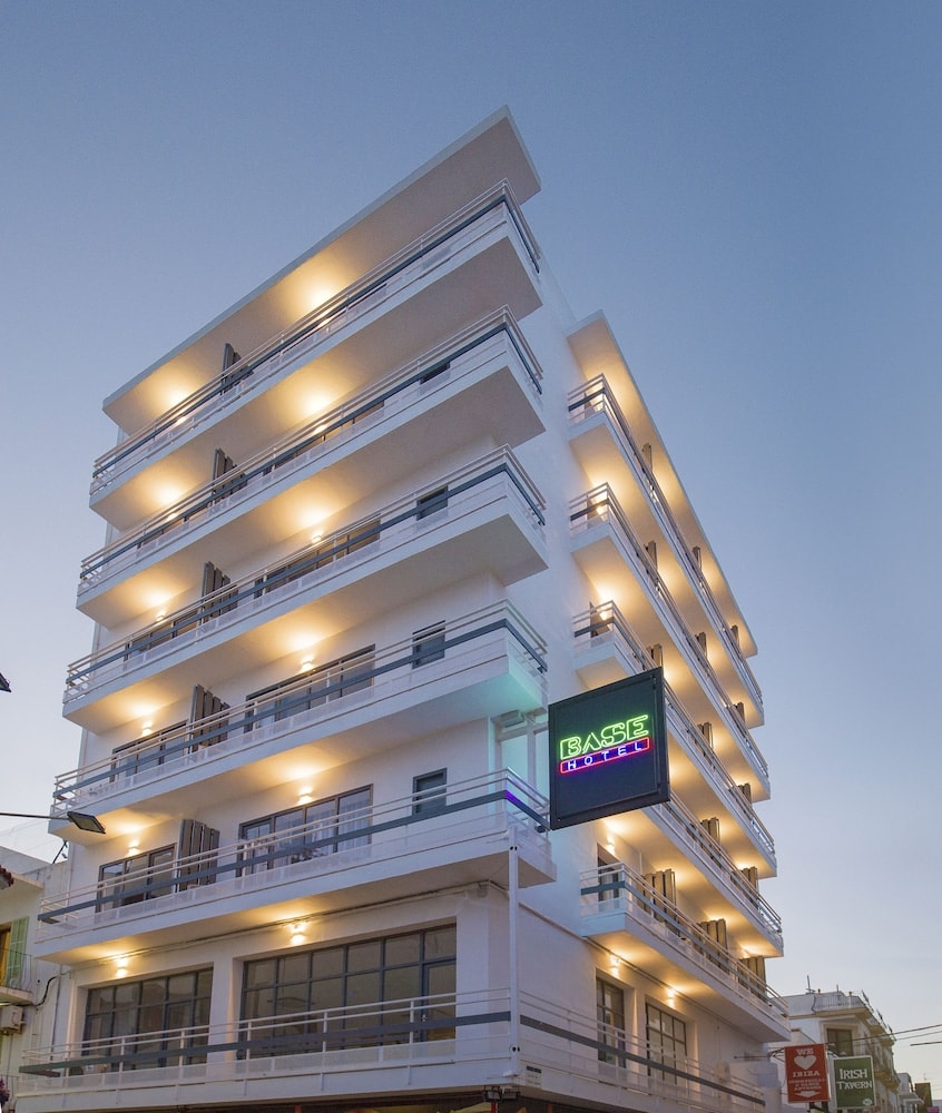 San Antonio de Portmany, Ibiza - Hotel Base - Adults Only