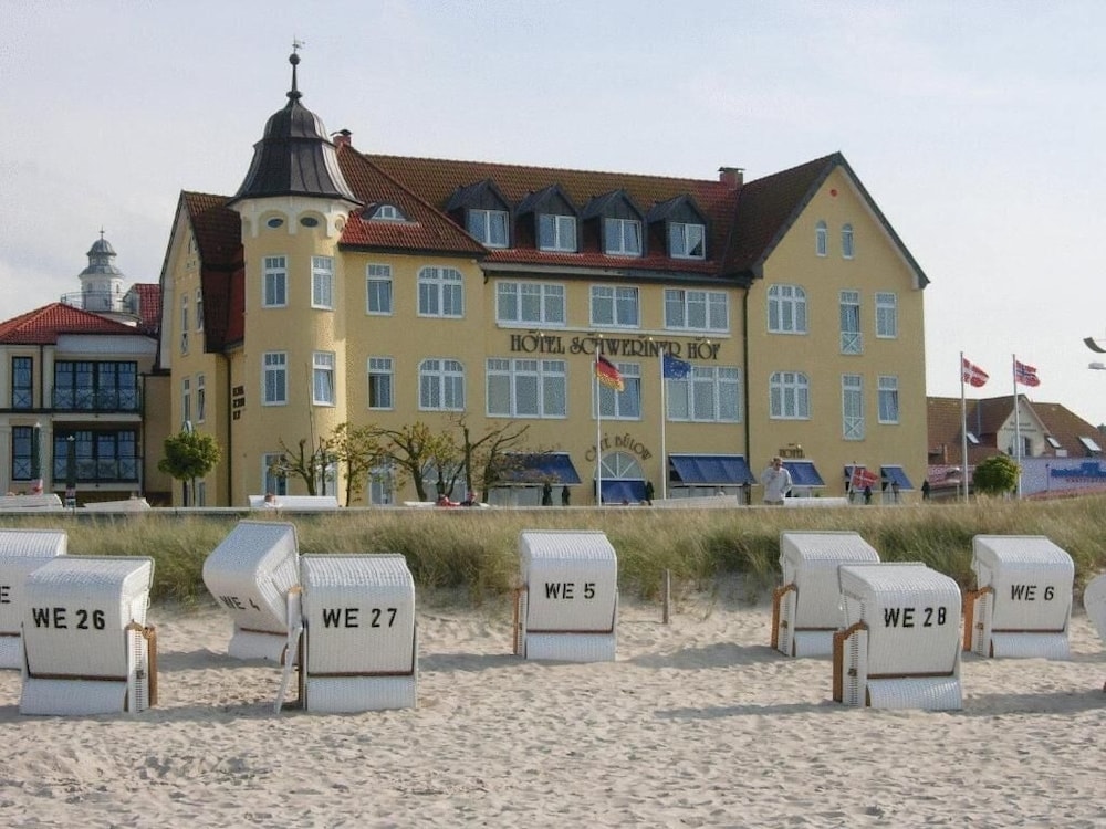Kühlungsborn - Hotel Schweriner Hof