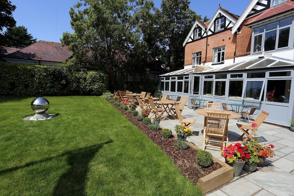 Lyndhurst - Ormonde House Hotel
