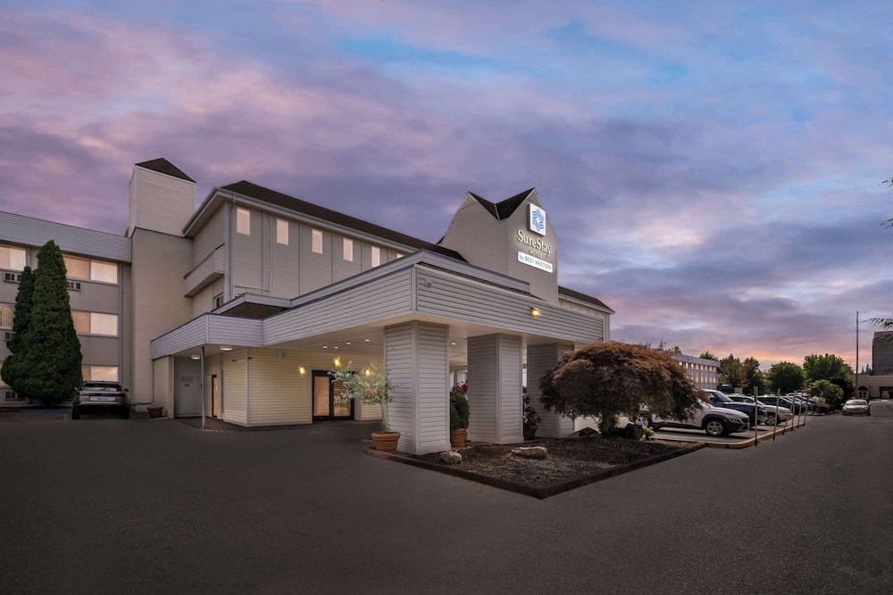 SeaTac - SureStay Hotel by Best Western SeaTac Airport North
