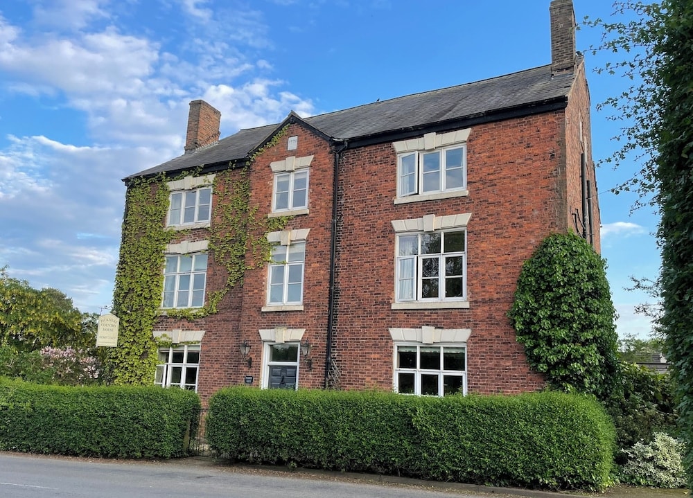 Knutsford - Pickmere Country House