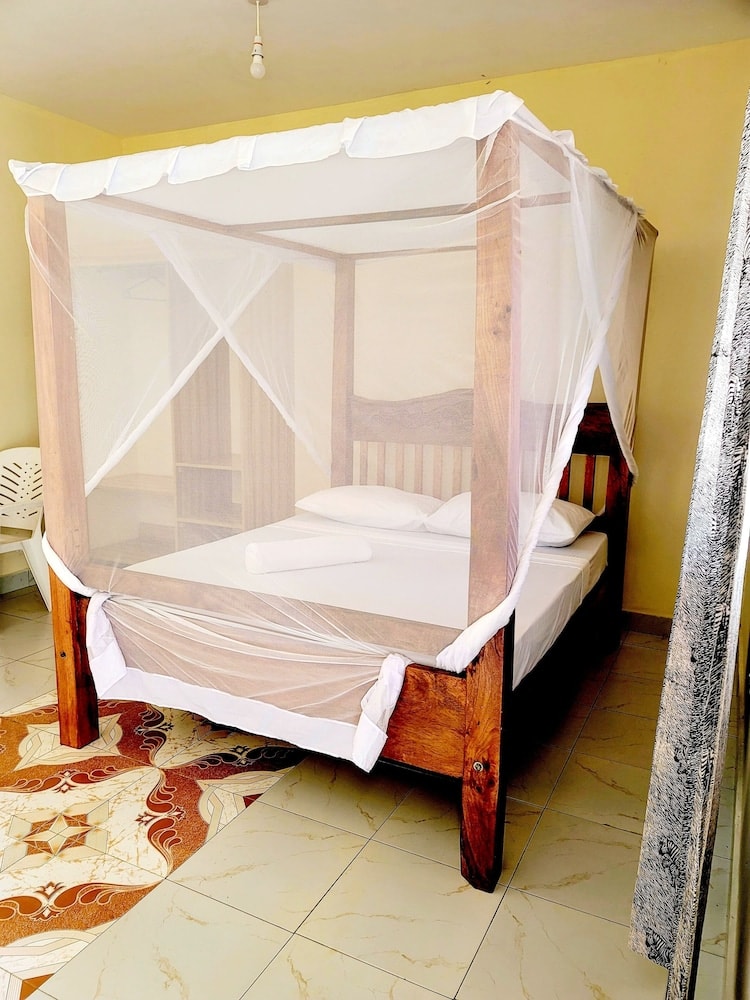Malindi - Casuarina Lounge