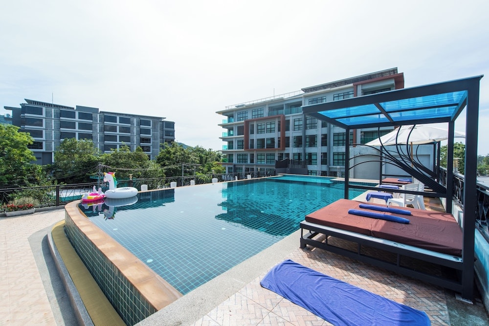 Stockholm - Kamala Beach - Golden Manora Hotel Bangtao Beach Phuket