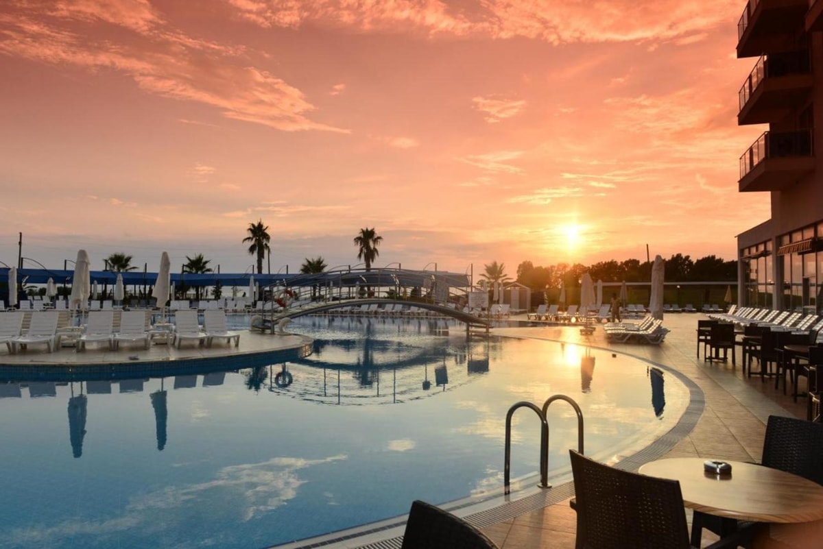 Göteborg - Kizilagac - Cenger Beach Resort Spa - All Inclusive