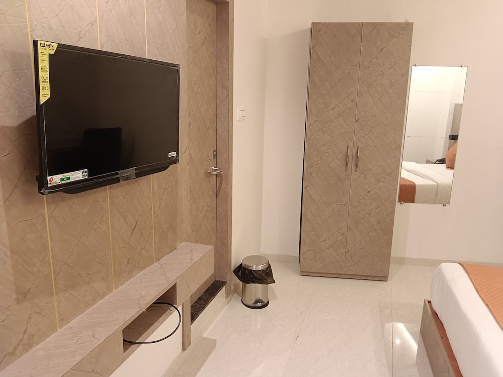 Bhayandar - Hotel Metro Inn