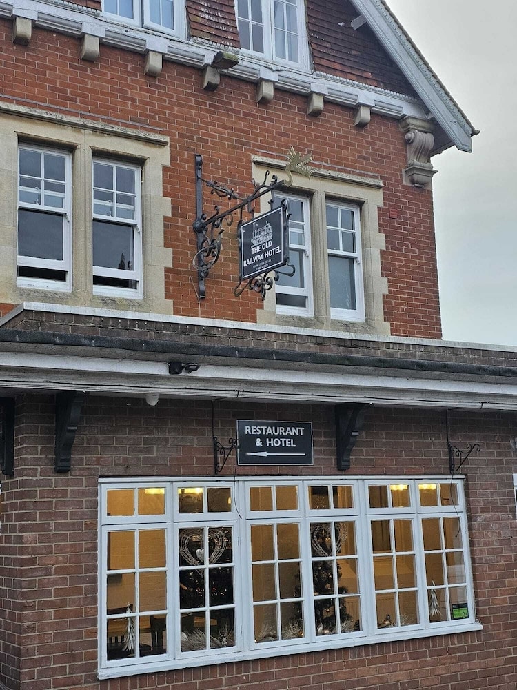 Salisbury - The Old Railway Hotel