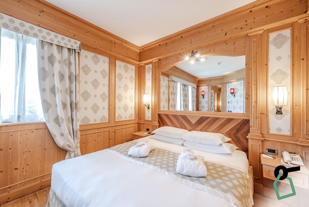 Madonna di Campiglio - HOTIDAY Room Collection - Campiglio Pradalago