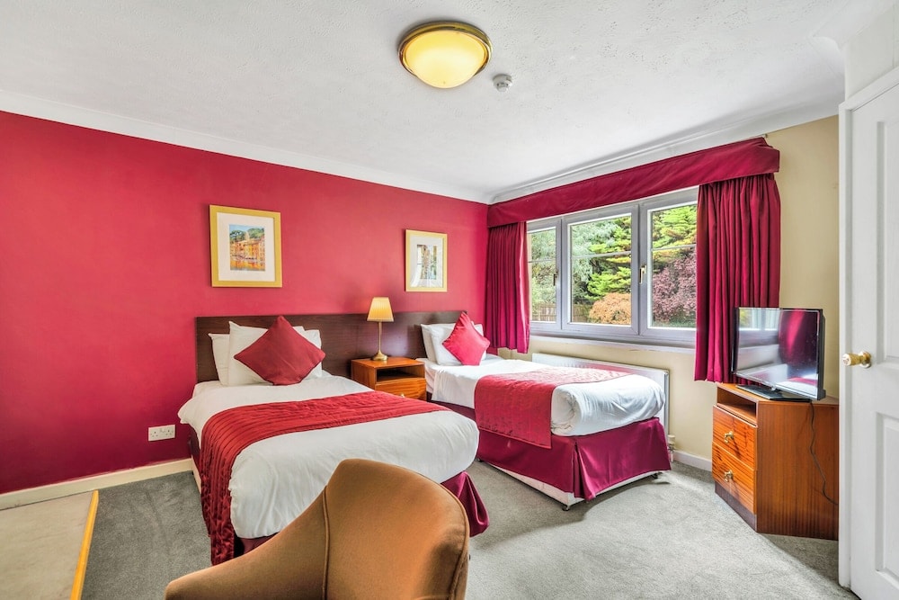 Sunningdale - Dial House Hotel