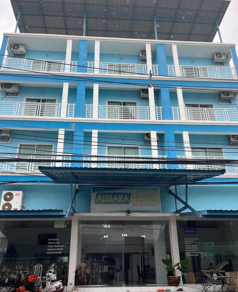 Pak Kret - Alisara Apartments